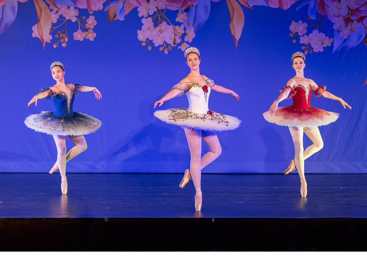 Kinder bei der Abschluss-Show